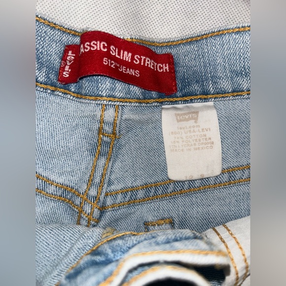 Levi’s vintage classic slim stretch 512 jeans in a light wash - Picture 4 of 6